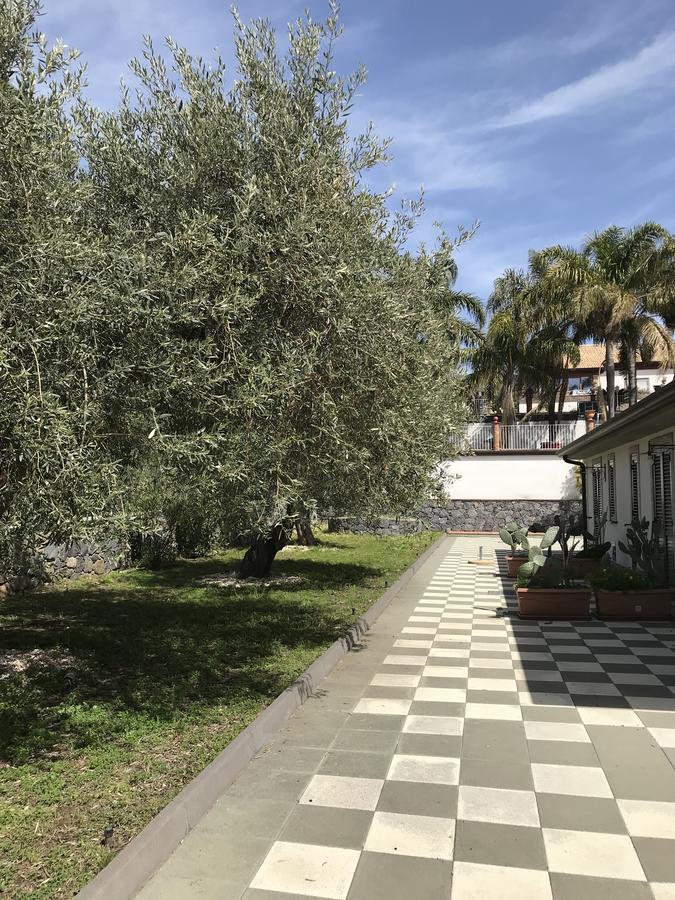 Вилла Borgo San Biagio Калатабьано Экстерьер фото